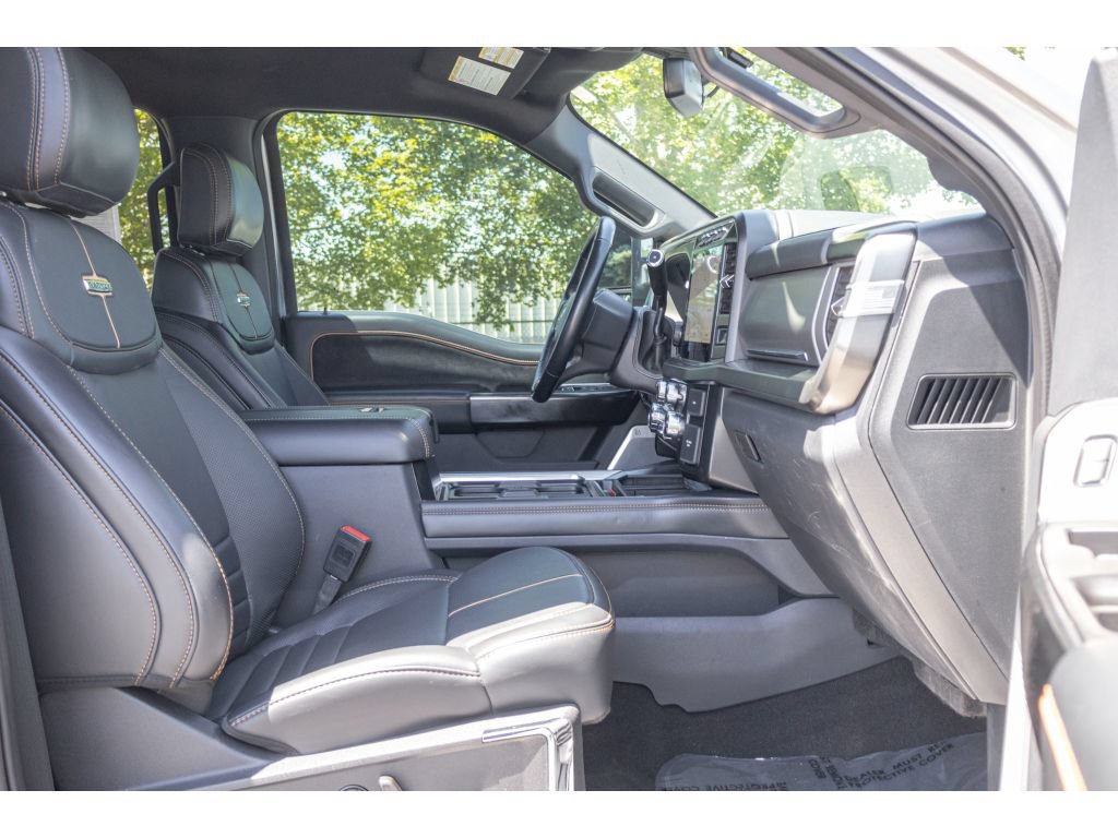 Used 2024 Ford F350 Platinum w/ Tremor Off-Road Package AWD/4WD image 11