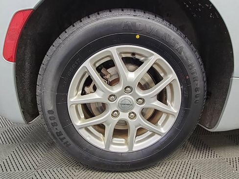 Used 2023 Chrysler Pacifica Touring-L image 47