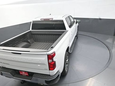 Used 2022 Chevrolet Silverado 1500 LT w/ Z71 Off-Road Package AWD/4WD image 29