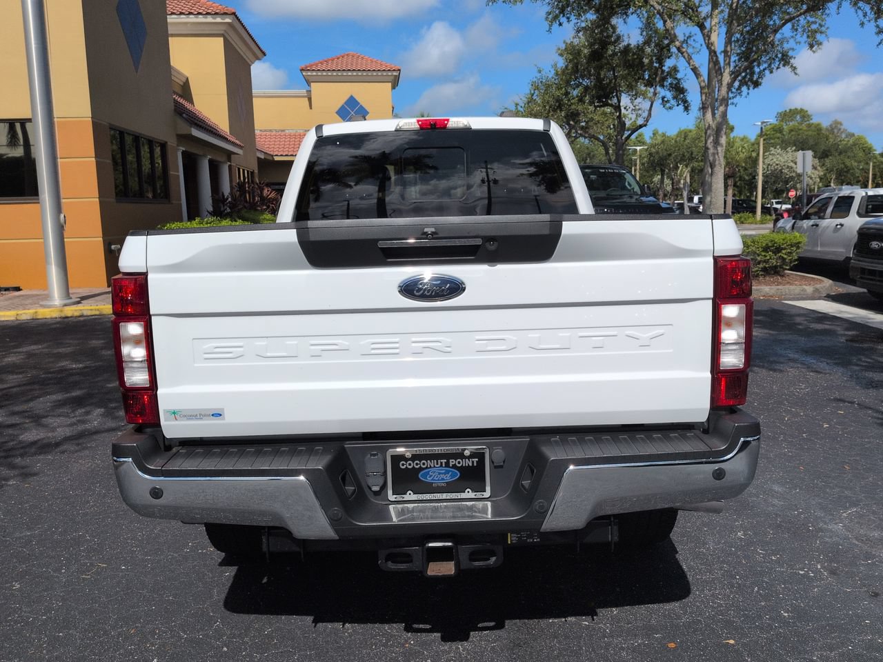 Used 2022 Ford F250 Lariat w/ Lariat Ultimate Package AWD/4WD image 5