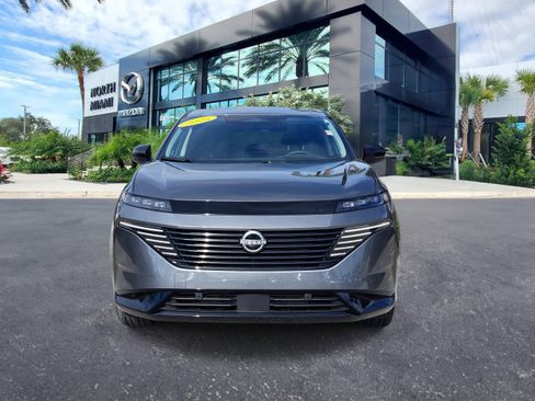 Used 2025 Nissan Murano Platinum w/ Cargo Package image 2