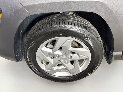 Certified 2024 Hyundai Kona SE AWD/4WD image 4