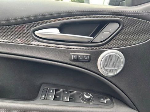 Used 2022 Alfa Romeo Stelvio Quadrifoglio w/ Active Assist Plus Package AWD/4WD image 19