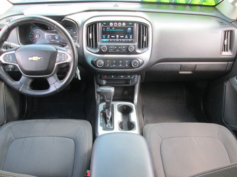 Used 2016 Chevrolet Colorado LT w/ LT Convenience Package AWD/4WD image 14