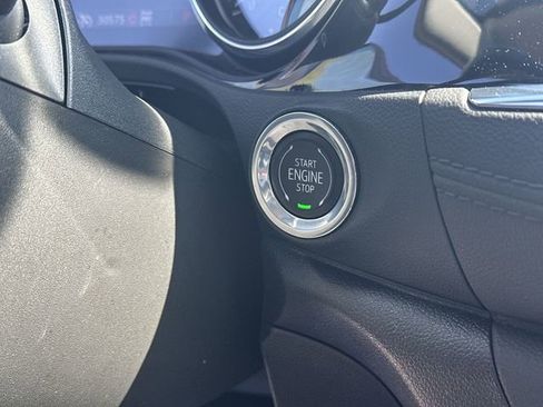 Certified 2023 Buick Encore GX Preferred w/ Cold Weather Comfort Package image 18