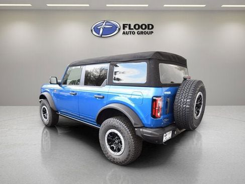 New 2025 Ford Bronco Badlands image 3