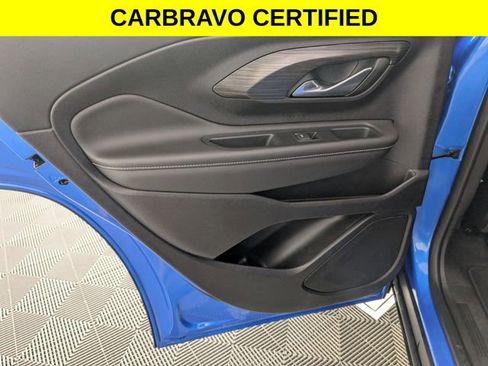 Certified 2024 GMC Terrain SLT FWD image 27