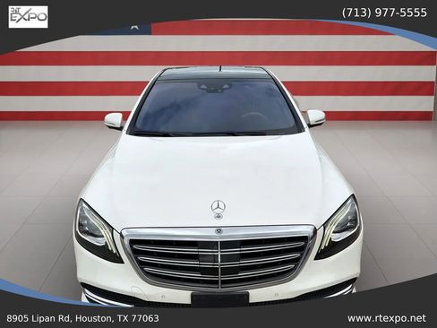 Used 2019 Mercedes-Benz S 560 Sedan image 4