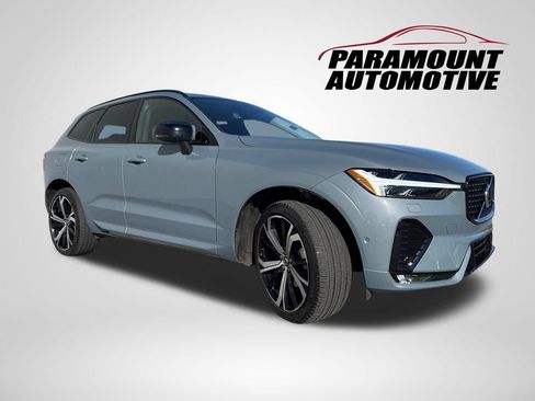 Used 2023 Volvo XC60 B5 Ultimate image 3