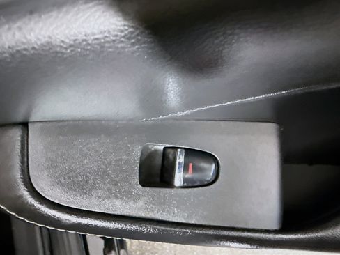 Used 2022 Nissan Maxima SV w/ Floor Mat Group FWD image 31