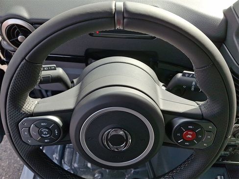 New 2025 INEOS Grenadier Fieldmaster Edition image 8