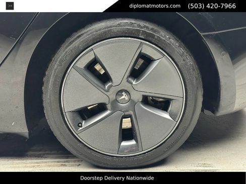 Used 2018 Tesla Model 3 Long Range image 34
