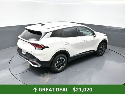 Used 2024 Kia Sportage LX image 41