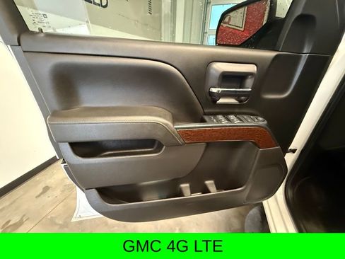 Used 2018 GMC Sierra 1500 SLE w/ SLE Fleet Preferred Package AWD/4WD image 11