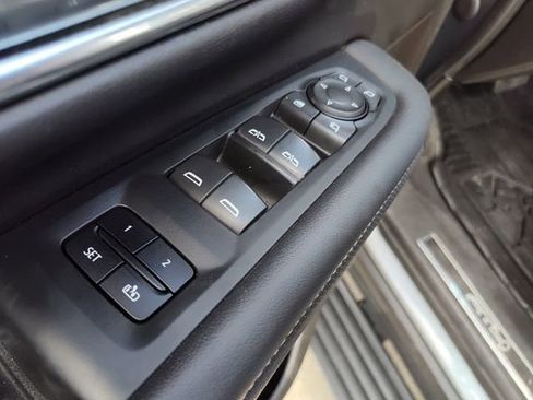 Used 2021 GMC Yukon XL AT4 w/ AT4 Premium Package image 20