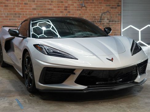 Used 2021 Chevrolet Corvette Stingray Preferred Cpe w/ 2LT image 6