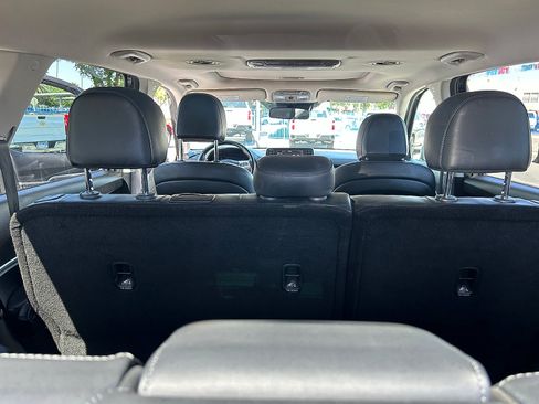 Used 2020 Kia Telluride S w/ S 8 Passenger Seating Package FWD image 29