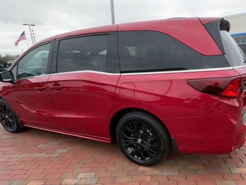 Certified 2026 Honda Odyssey Sport-L image 7
