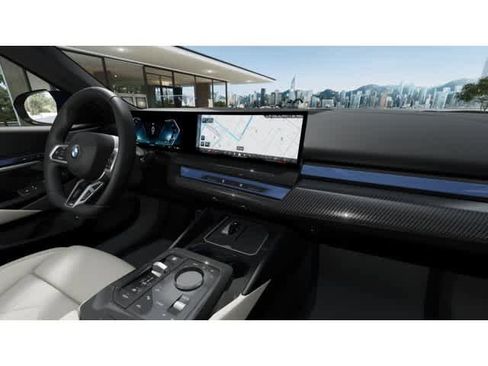New 2026 BMW i5 eDrive40 w/ M Sport Package AWD/4WD image 14