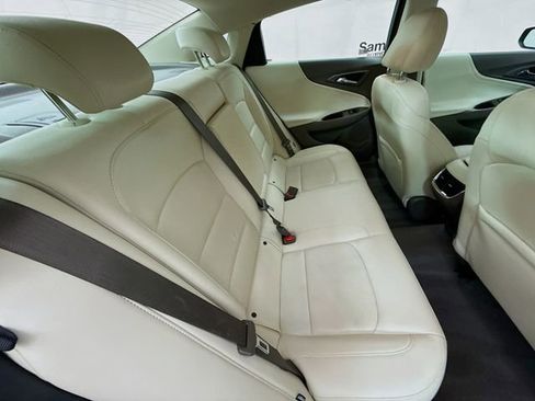 Used 2024 Chevrolet Malibu LT image 30