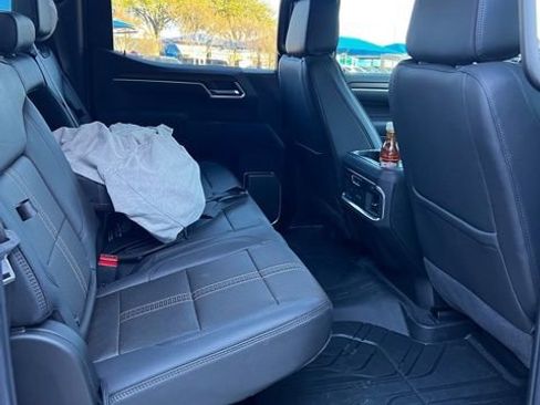 Used 2025 Chevrolet Silverado 1500 High Country w/ High Country Premium Package image 13