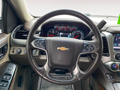 Used 2016 Chevrolet Suburban LTZ image 12