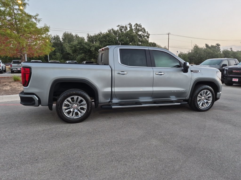 Used 2025 GMC Sierra 1500 Denali AWD/4WD image 10