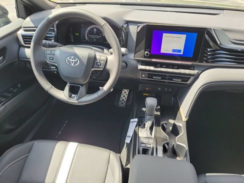 New 2026 Toyota Camry SE w/ Convenience Package FWD image 26