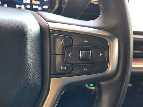 Certified 2025 Chevrolet Silverado 2500 LTZ w/ LTZ Convenience Package AWD/4WD image 30