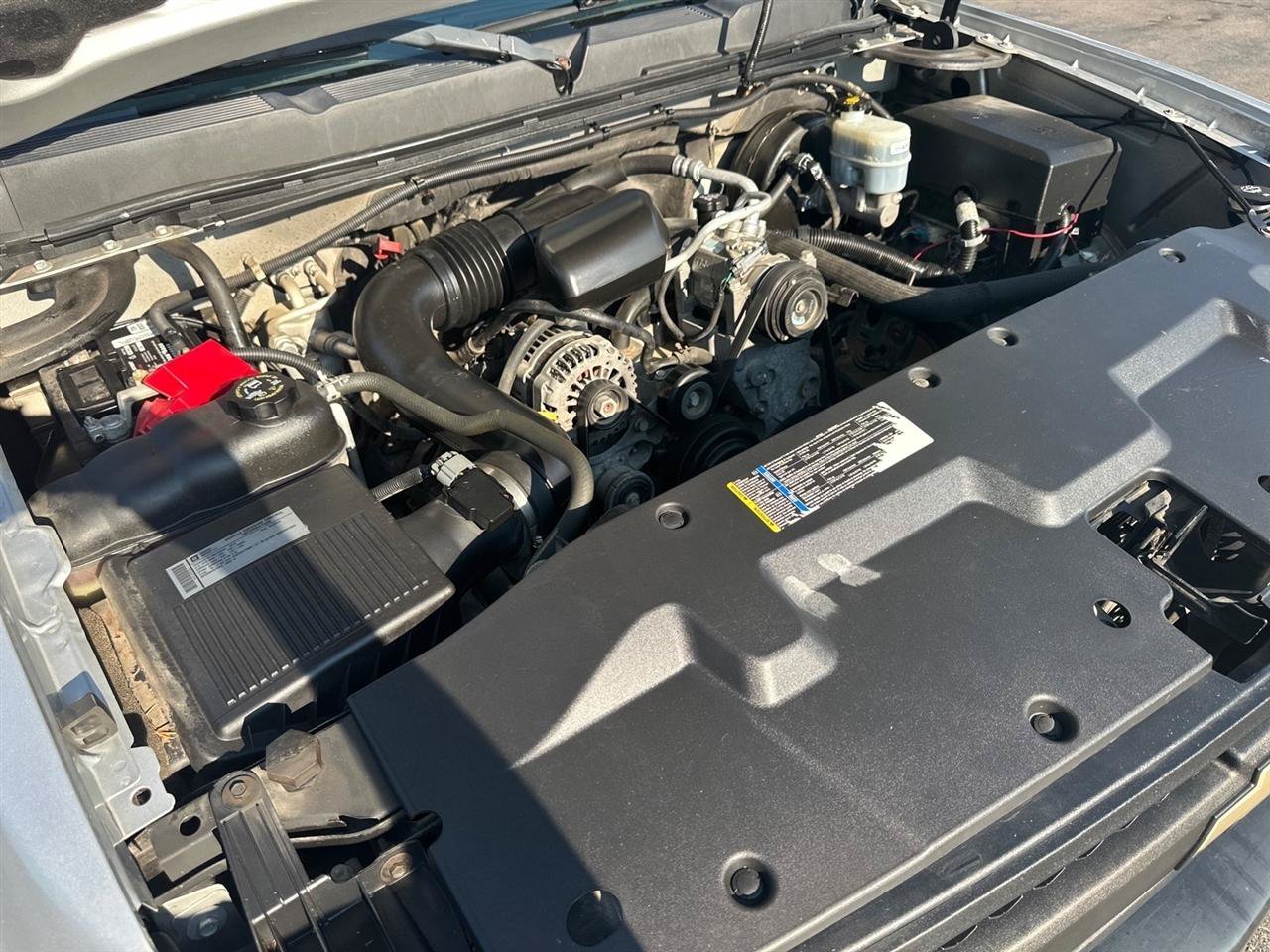 Used 2010 Chevrolet Silverado 1500 W/T RWD image 9