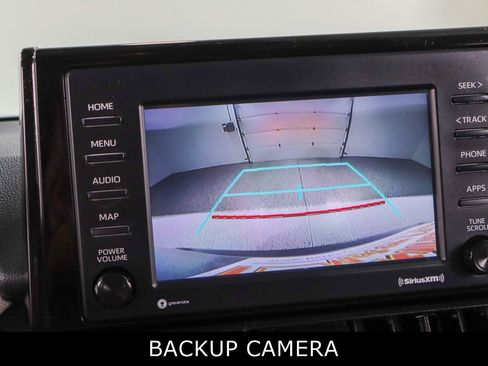 Used 2021 Toyota RAV4 XLE w/ Convenience Package AWD/4WD image 18