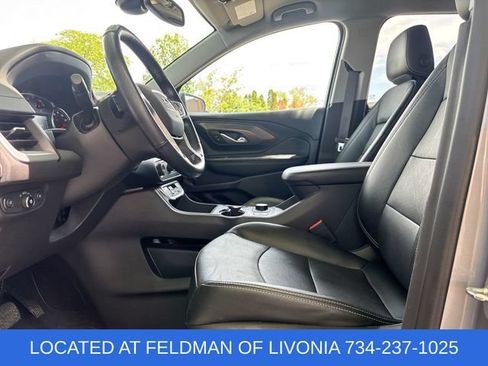 Certified 2023 GMC Terrain SLT FWD image 18