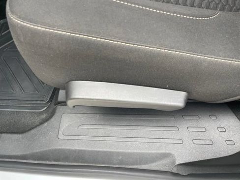 Used 2018 GMC Acadia SLE AWD/4WD image 66
