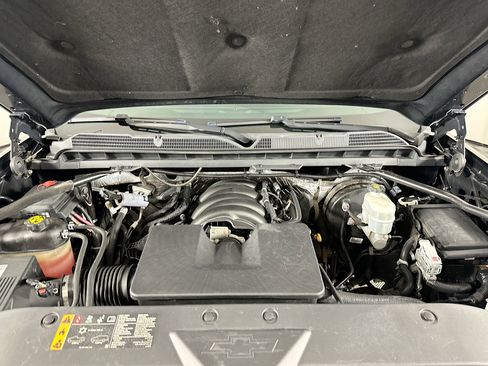 Used 2018 Chevrolet Silverado 1500 Custom w/ Custom Value Package image 30