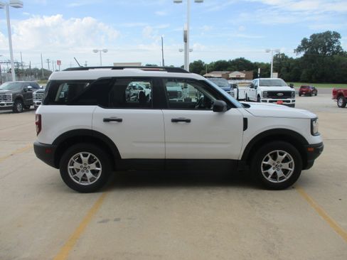 Used 2023 Ford Bronco Sport AWD/4WD image 10