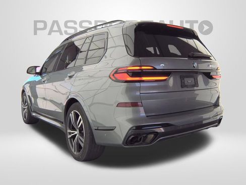 Used 2023 BMW X7 M60i w/ Executive Package AWD/4WD image 2