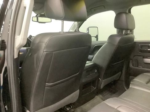 Used 2016 Chevrolet Silverado 2500 LTZ w/ Duramax Plus Package AWD/4WD image 8