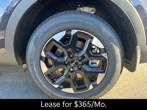 New 2026 Kia Sorento S image 10