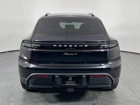 Certified 2024 Porsche Macan 4 Electric AWD/4WD image 6