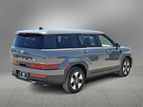 Used 2026 Hyundai Santa Fe SE FWD image 8
