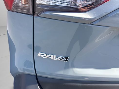 Used 2023 Toyota RAV4 XLE Premium AWD/4WD image 15