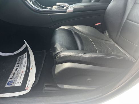 Used 2015 Mercedes-Benz C 300 4MATIC Sedan image 13