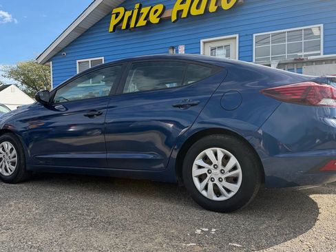 Used 2020 Hyundai Elantra SE FWD image 7