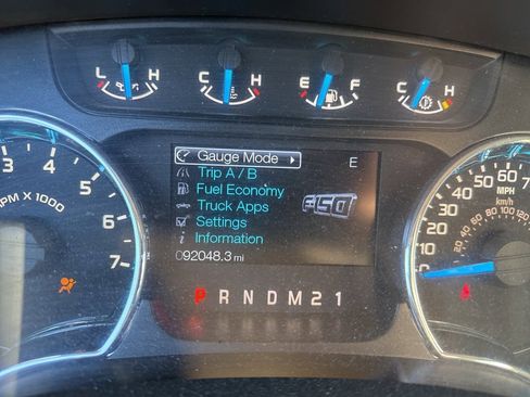 Used 2013 Ford F150 XLT w/ XLT Chrome Pkg image 15