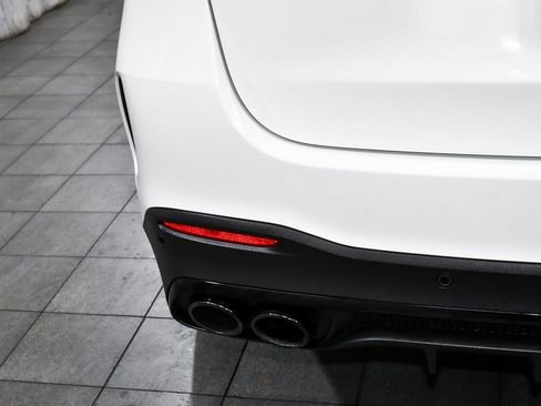 Used 2022 Mercedes-Benz GLE 53 AMG GLE 53 AMG image 98