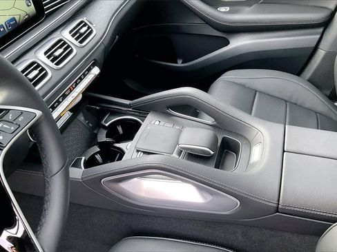 New 2026 Mercedes-Benz GLE 450 GLE 450 Coupe image 8