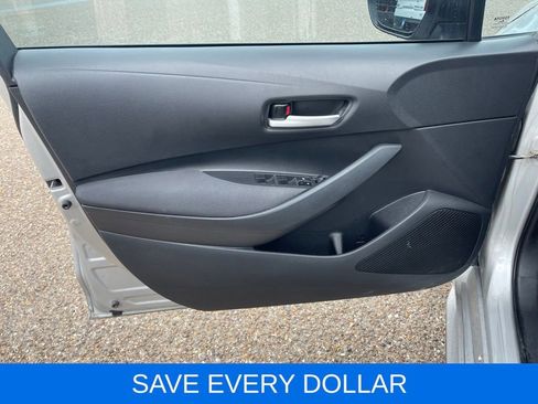 Used 2020 Toyota Corolla LE w/ LE Premium Package FWD image 12