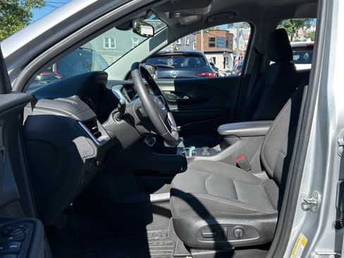 Certified 2022 GMC Terrain SLE w/ Driver Convenience Package AWD/4WD image 39