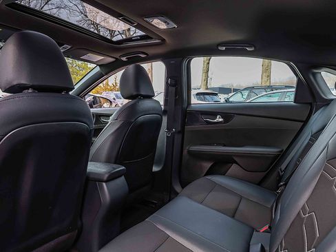 Certified 2023 Kia Forte GT-Line w/ GT-Line Premium Package image 23