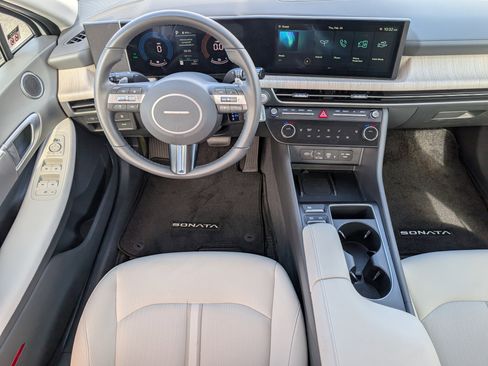 New 2025 Hyundai Sonata SEL FWD image 6